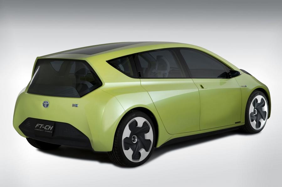  Toyota FT-CH Concept 2010 года  (фото 3 из 38)
